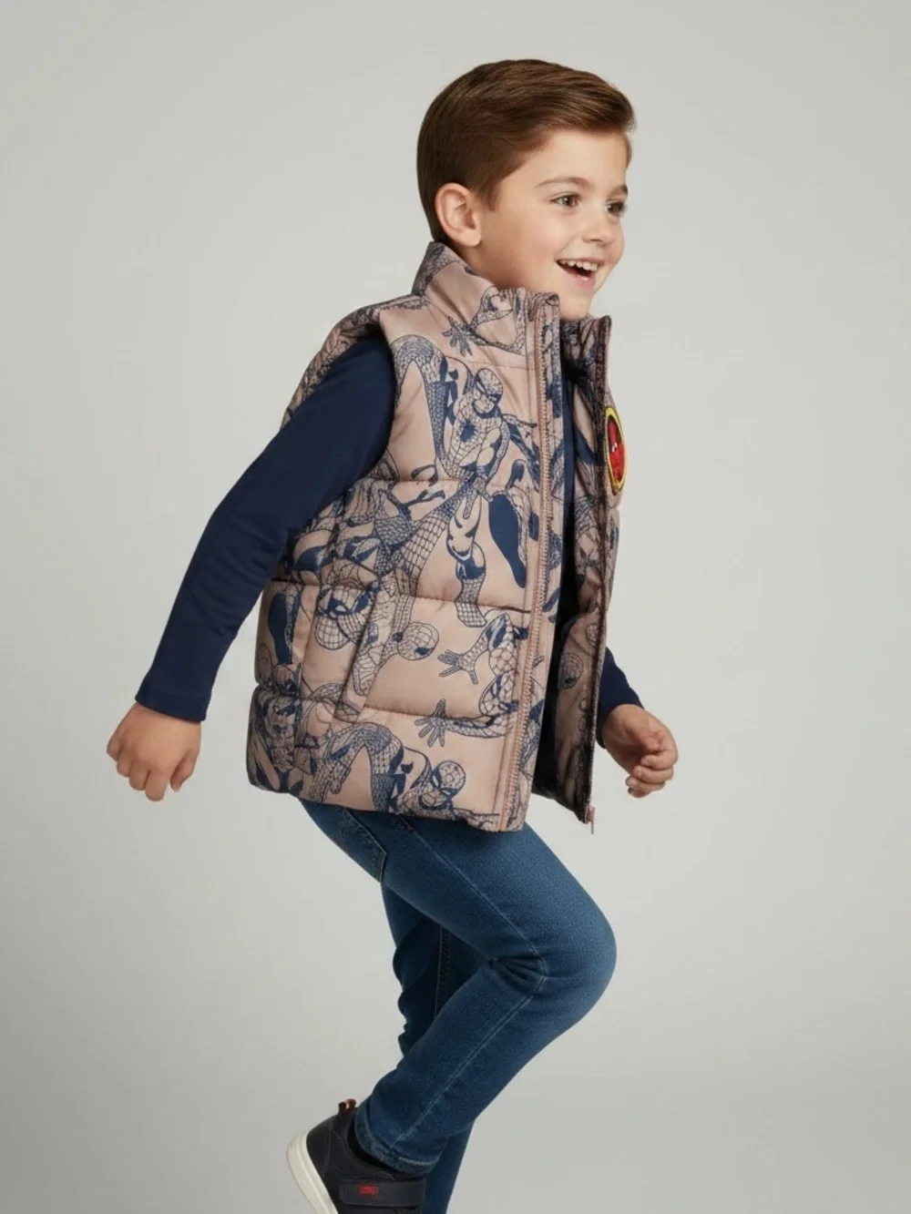 H&M Spiderman MARVEL Puffer Vest, 5T